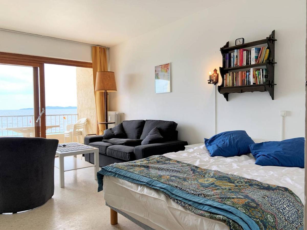 לה לבאנדו Studio Sur Plage Cavaliere Avec Terrasse, 1Er Etage, 2 Couchages - Fr-1-251-80 מראה חיצוני תמונה