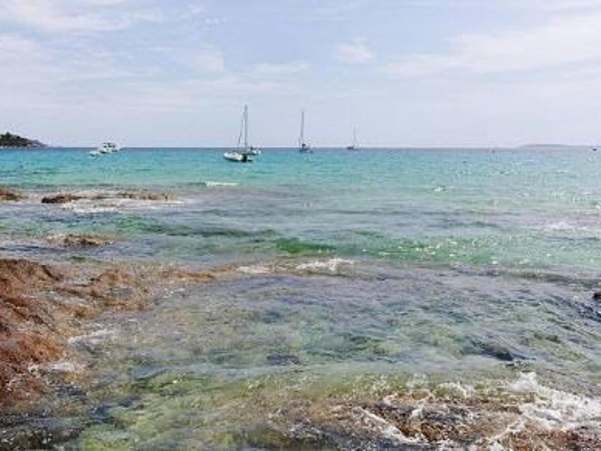 לה לבאנדו Studio Sur Plage Cavaliere Avec Terrasse, 1Er Etage, 2 Couchages - Fr-1-251-80 מראה חיצוני תמונה